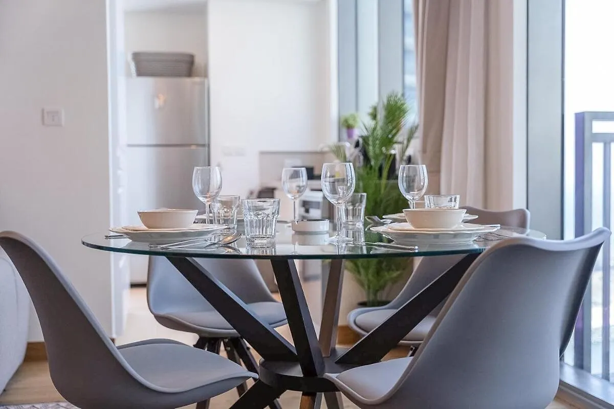 Bright 2-Bedroom Apartment With Stunning Views At 5242 Tower Dubai Marina United Arab Emirates