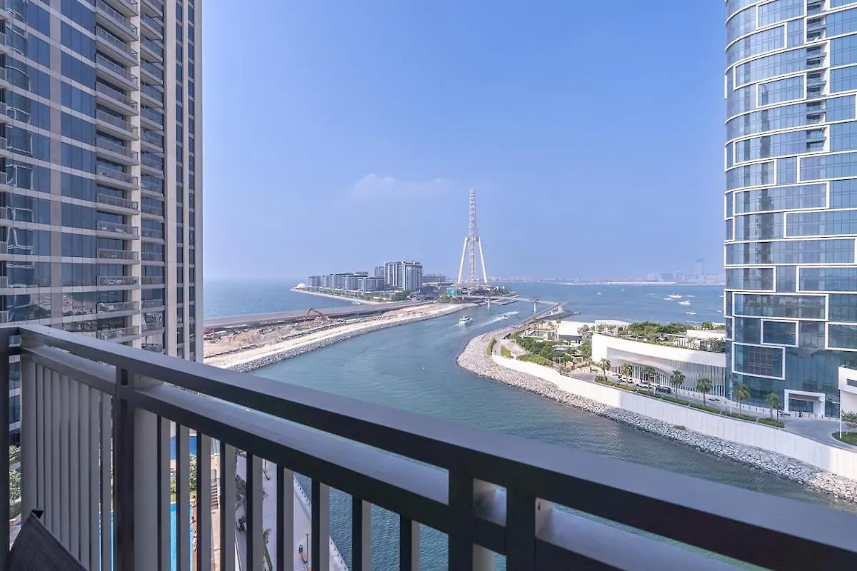 Bright 2-Bedroom Apartment With Stunning Views At 5242 Tower Dubai Marina