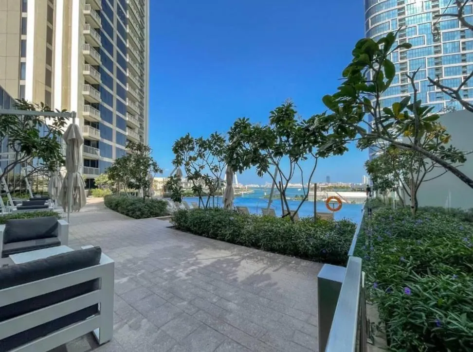 Bright 2-Bedroom Apartment With Stunning Views At 5242 Tower Dubai Marina United Arab Emirates